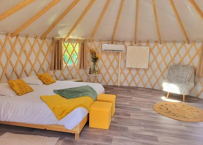 D'emilion De Sens * Gardegan-et-Tourtirac